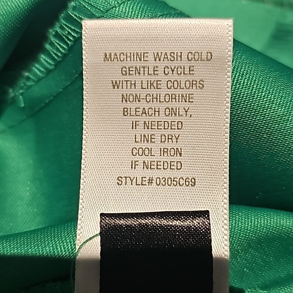 Emerald green fit n flare dress by Dressbarn size 14 - Picture 12 of 12